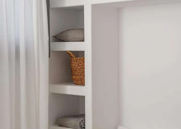 Karla, Beachside Bliss In Agios Prokopios (Naxos)